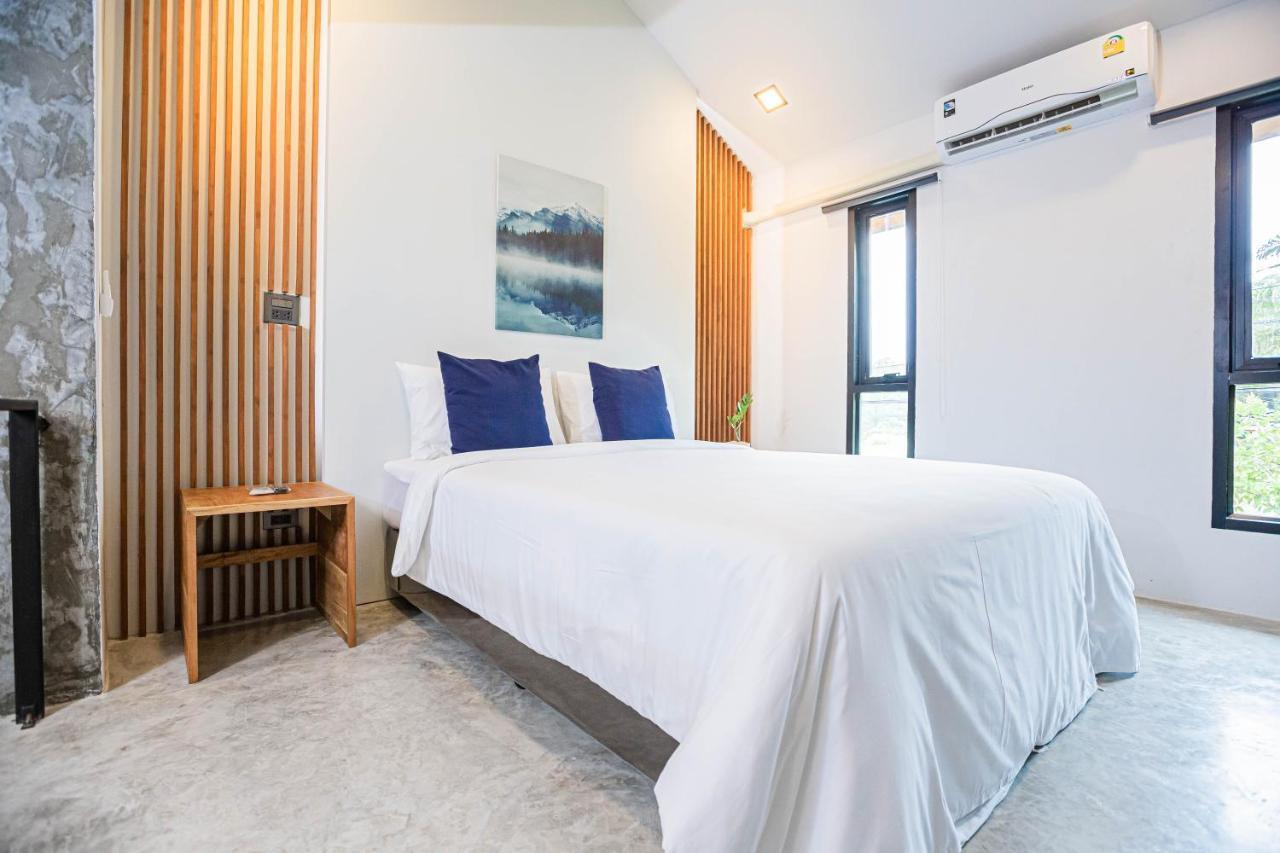 In My Place Cafotel Khlong Thom Extérieur photo