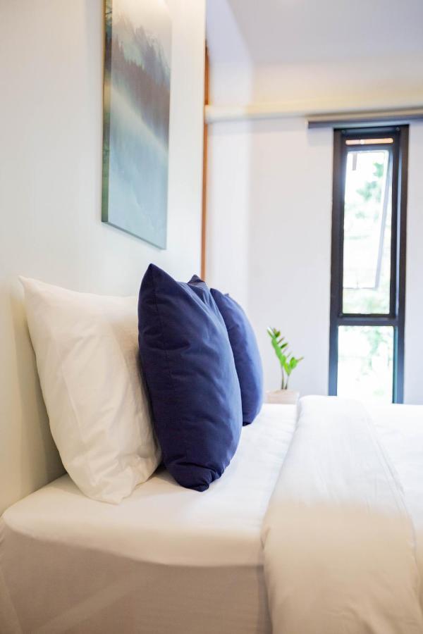 In My Place Cafotel Khlong Thom Extérieur photo
