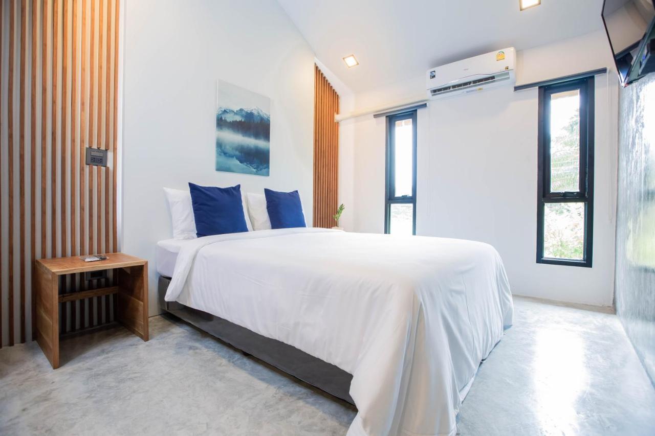 In My Place Cafotel Khlong Thom Extérieur photo