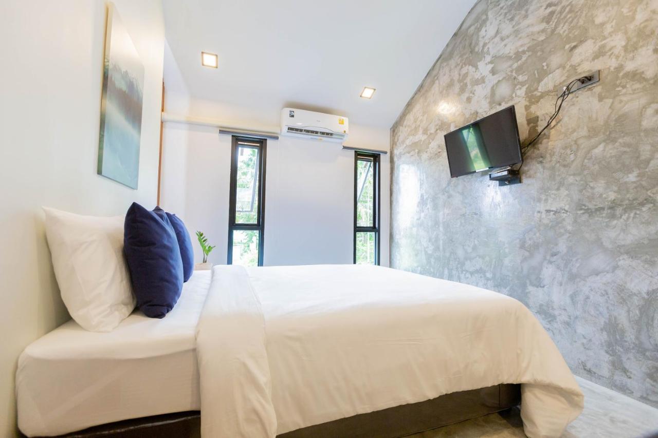 In My Place Cafotel Khlong Thom Extérieur photo